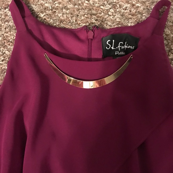 Dress - Picture 2 of 3